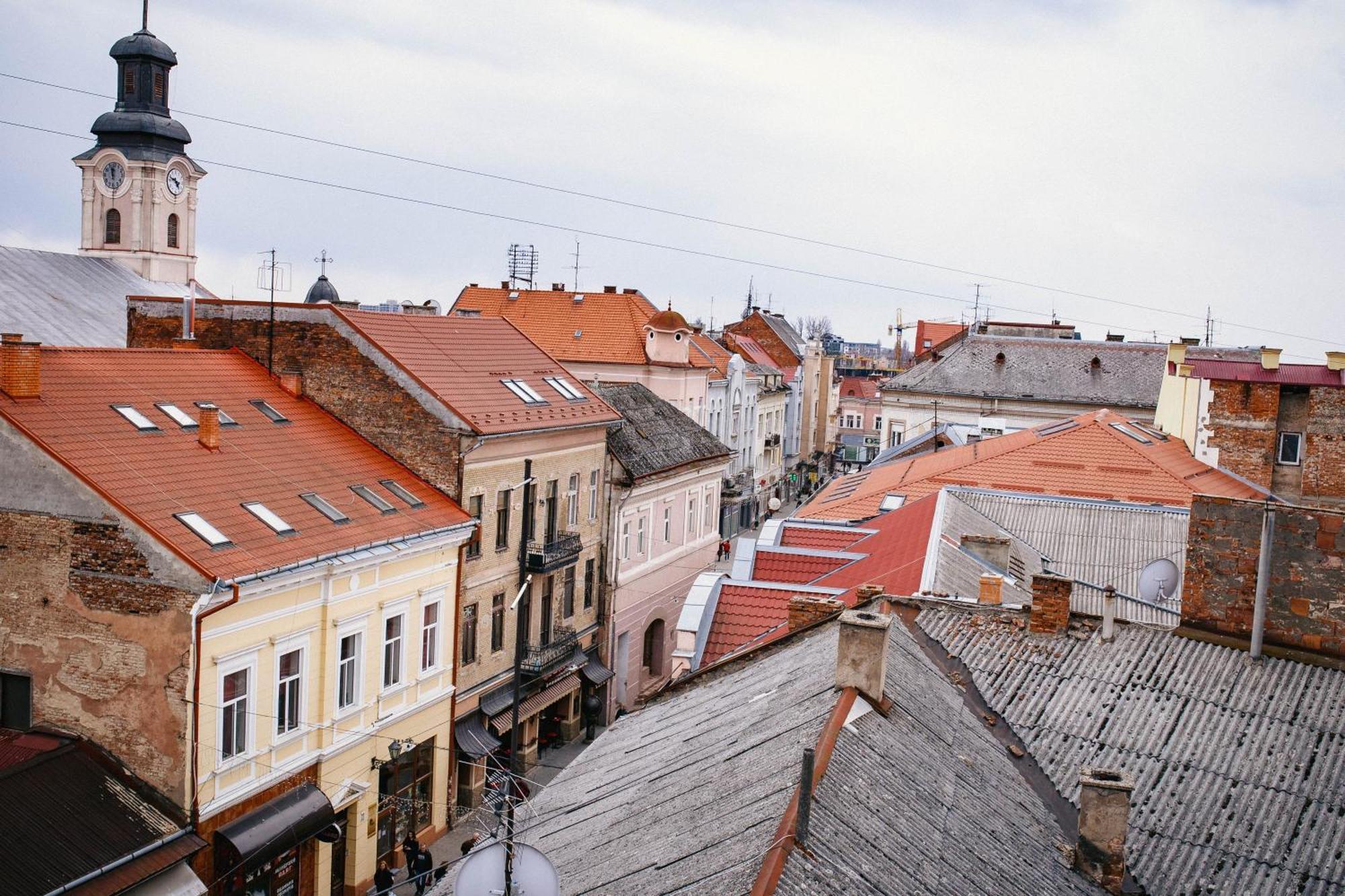 Апартаменты Historical Center Ужгород Экстерьер фото
